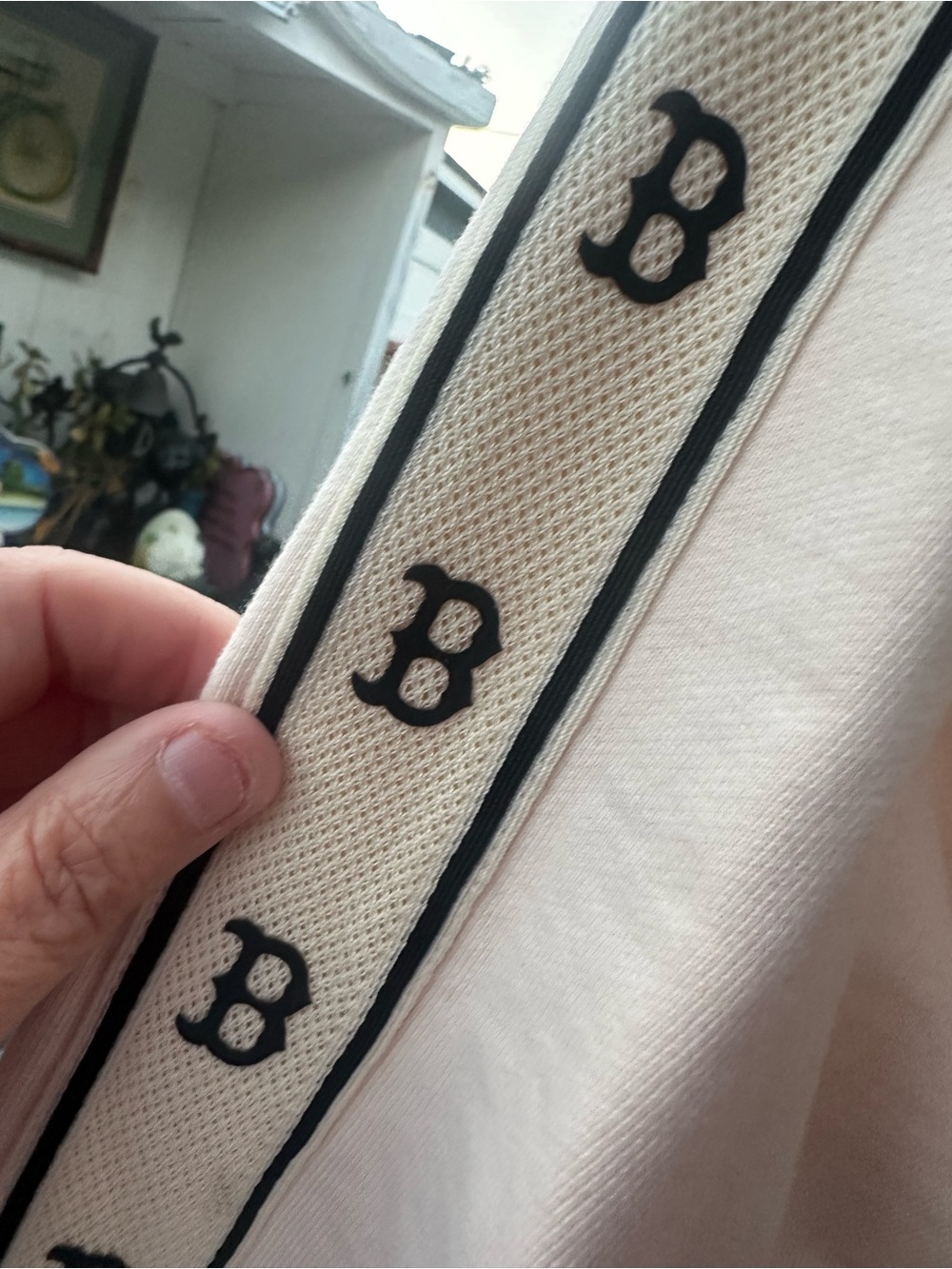 MLB Cream Crewneck Sweatshirt with Black 'B' Logo and Sleeve Trim - Picture 3 of 11